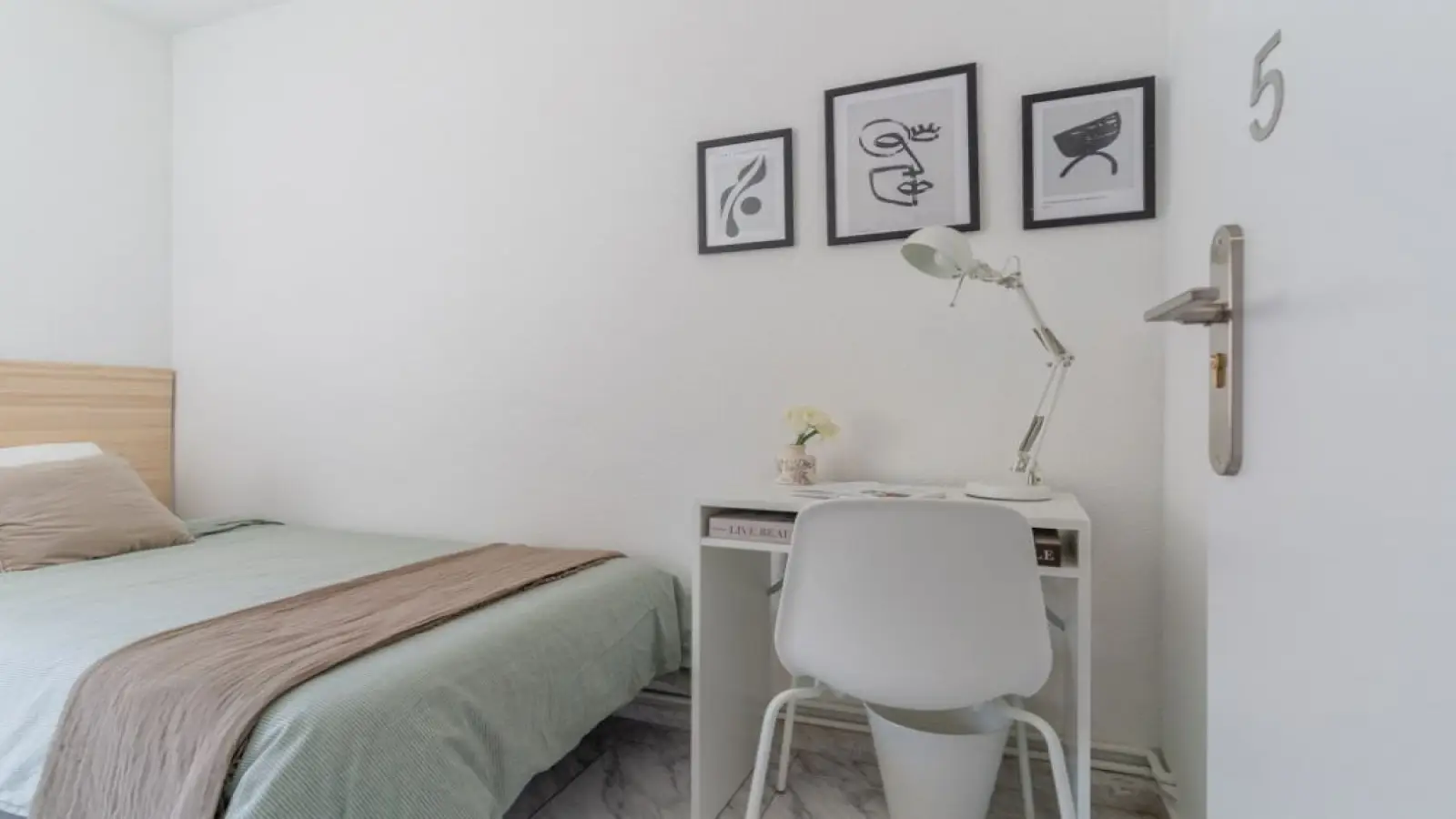 Dormitorio 5