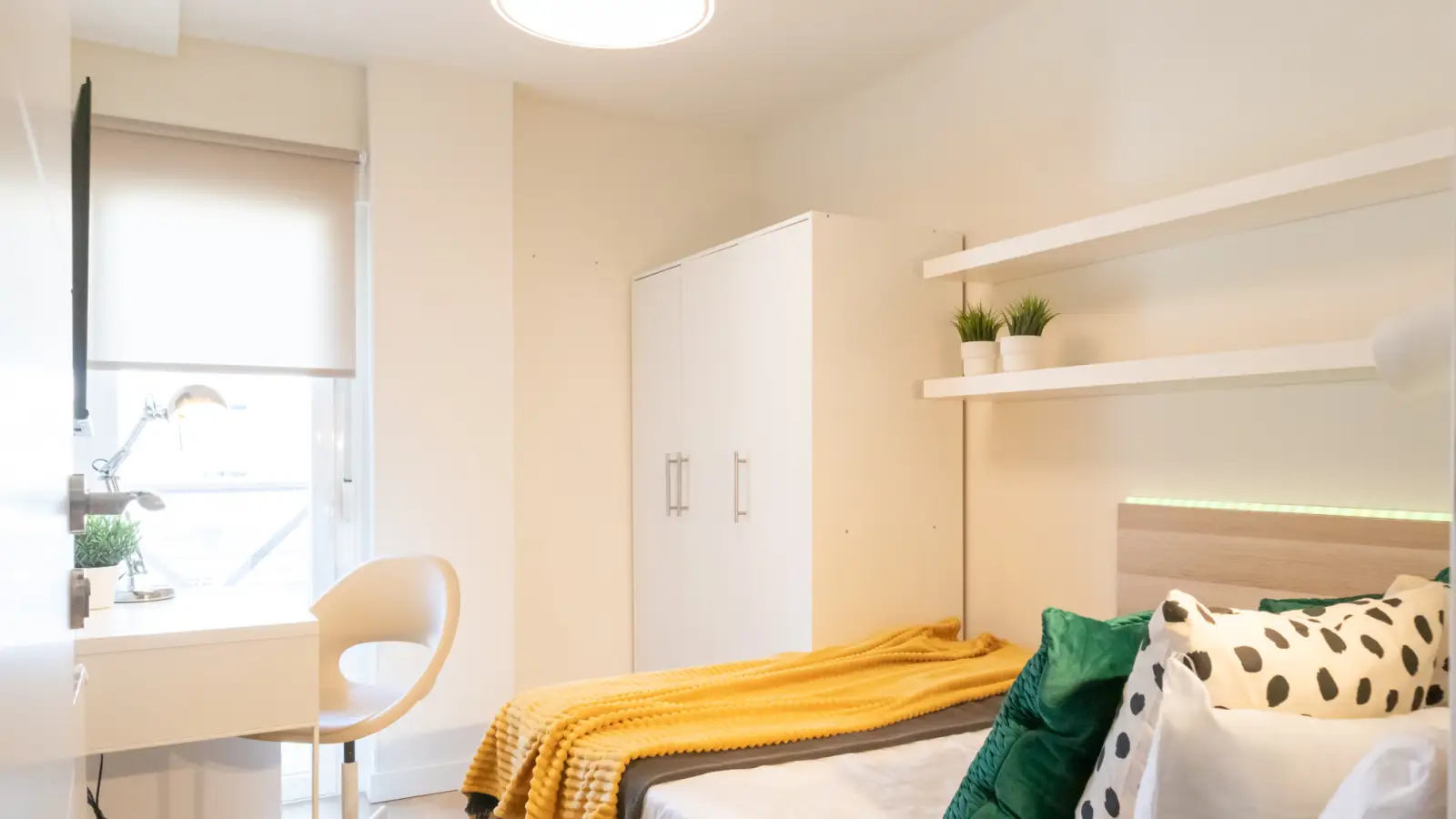 Bedroom 6