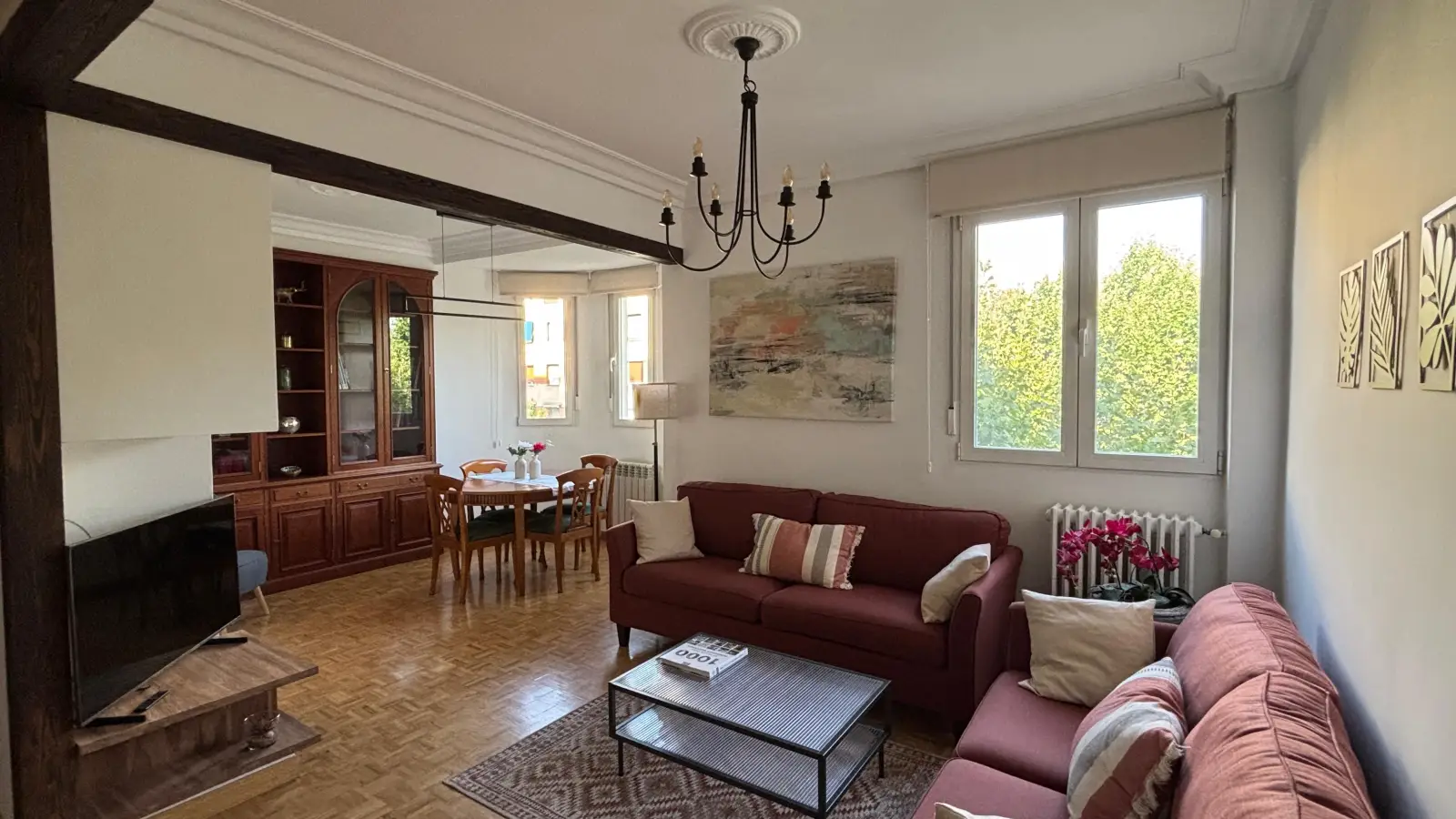 Apartamento de 3 quartos para alugar em Vallehermoso, contas incluídas