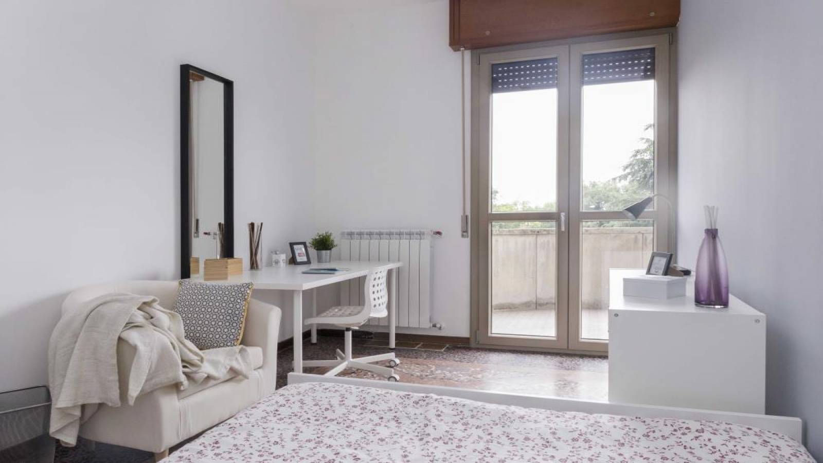 Rooms for rent in 6bedroom apartment in Bologna (ref 573202) Spotahome