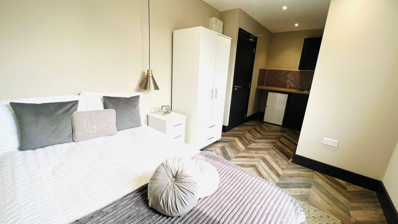 Studio apartment for rent in Streatham, London (ref 1002782) Spotahome