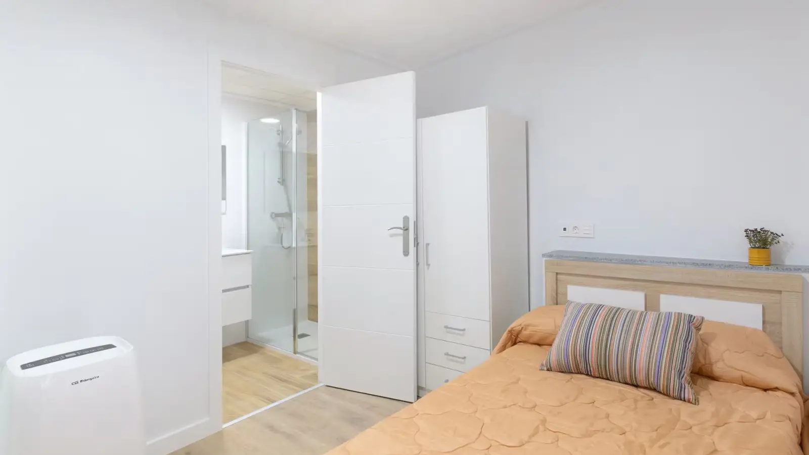 Dormitorio 8