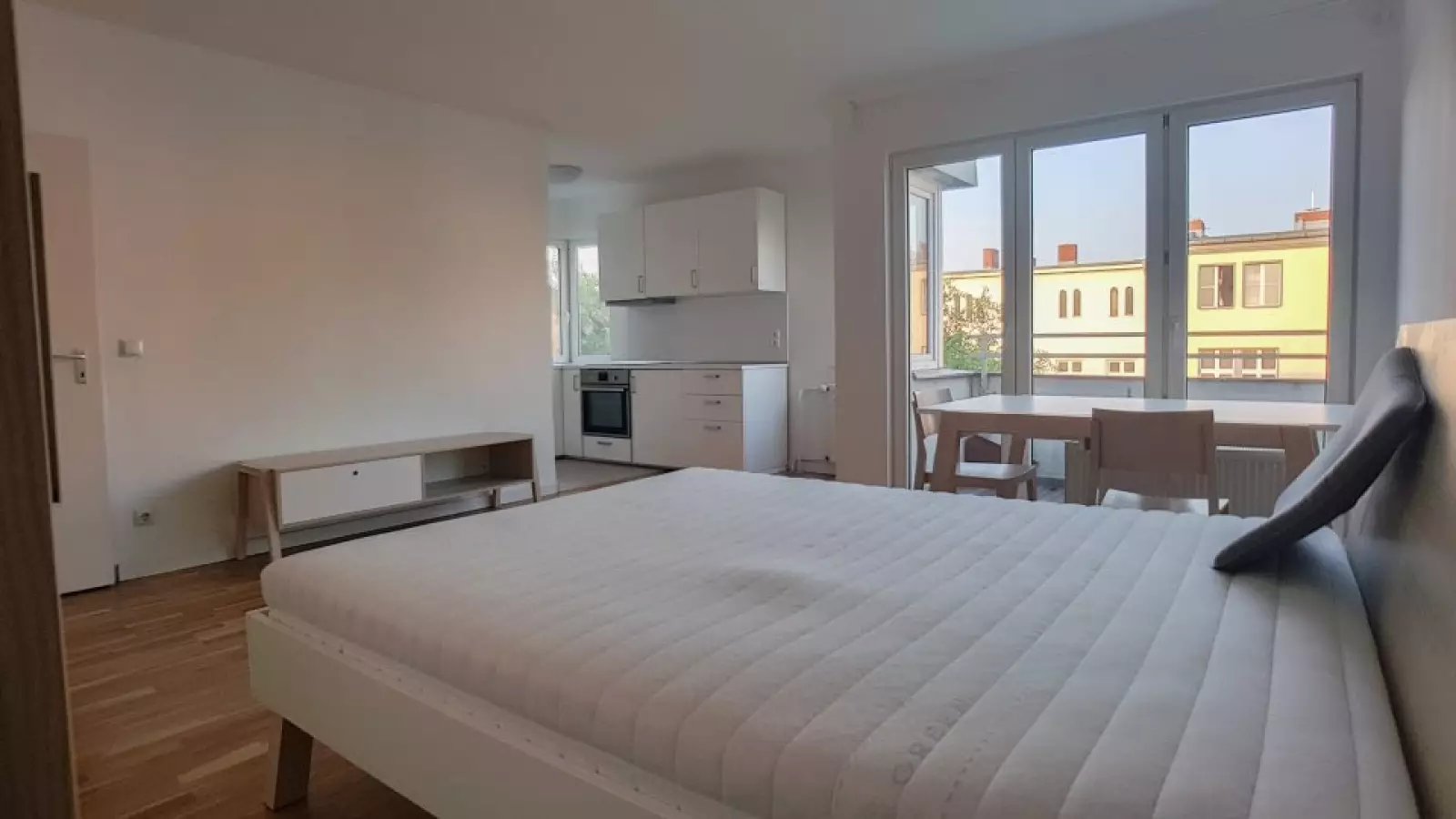 Schlafzimmer / Küche