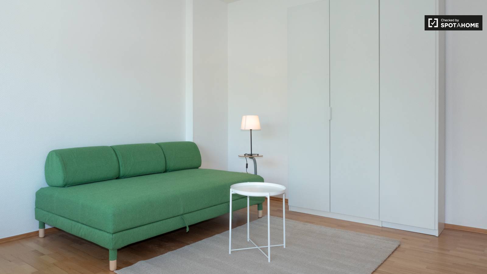 Bright studio apartment for rent in SteglitzZehlendorf (ref 305555