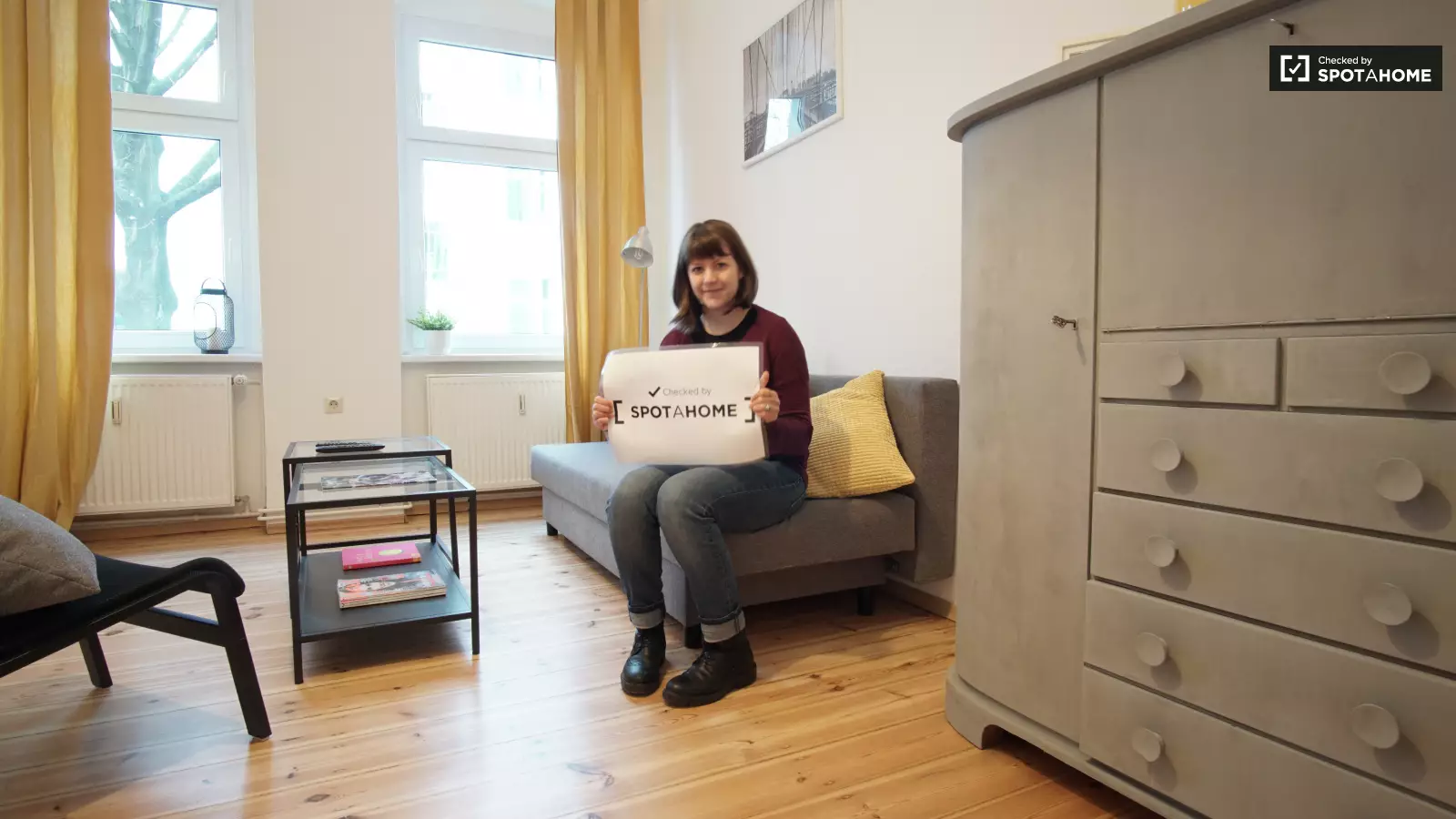 Checked by B from Spotahome