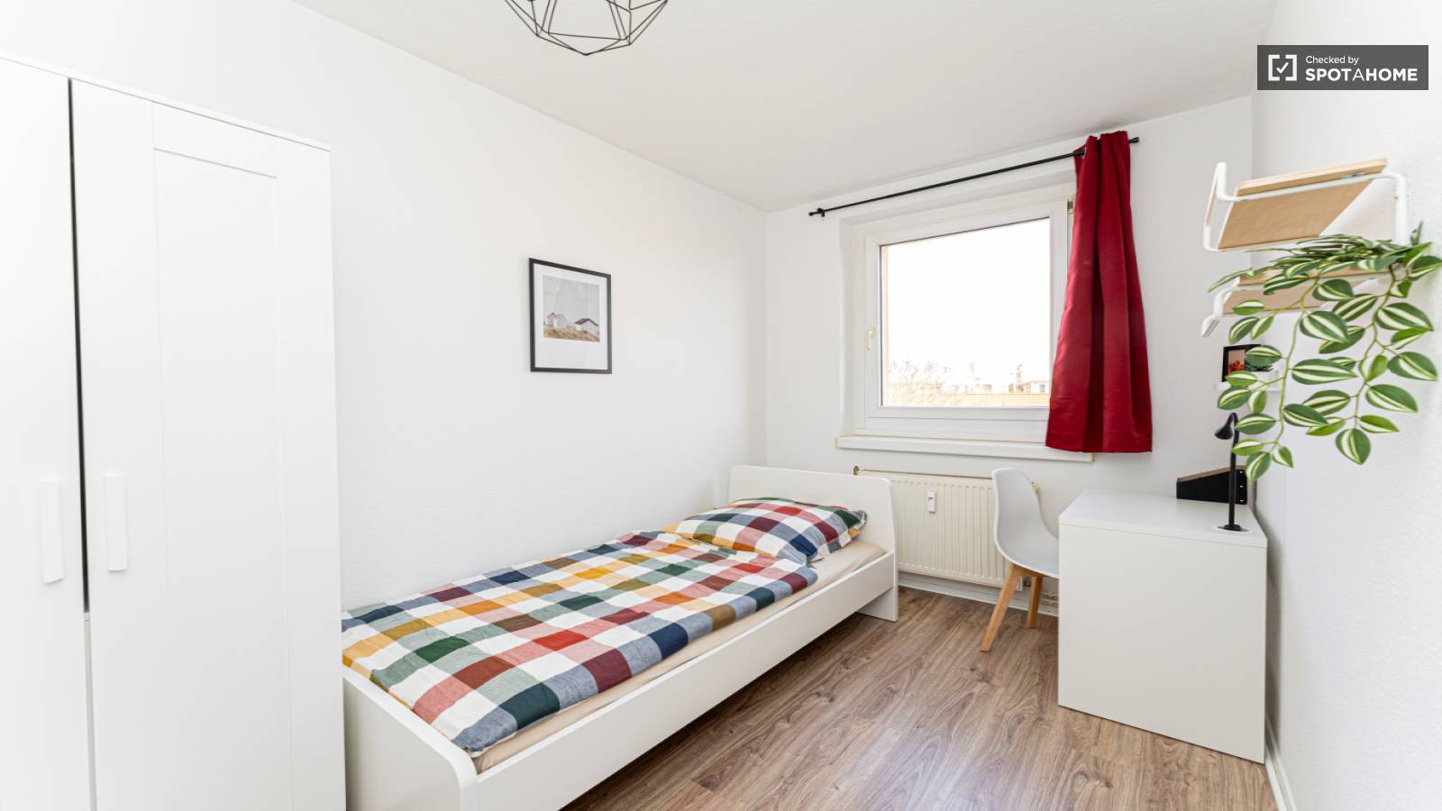 Room for rent in a 4 Bedroom apartment in Potsdam (ref 1223416