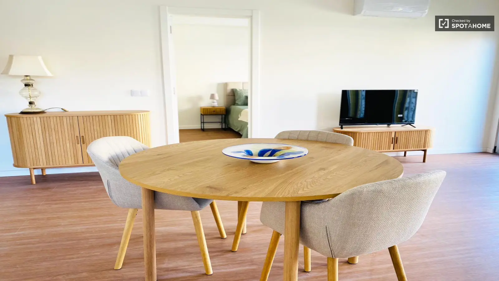 Checked by Andressa from Spotahome