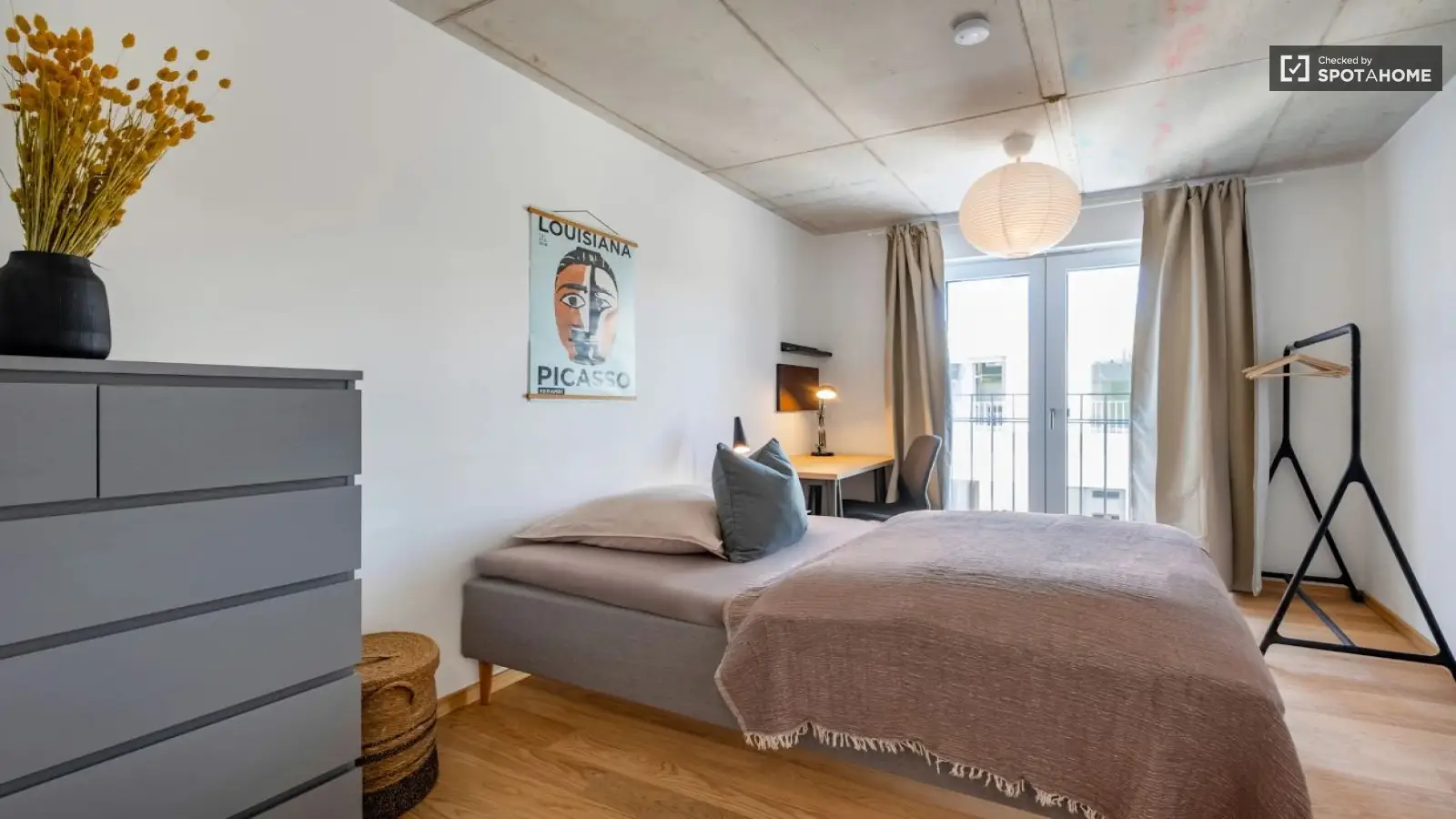 Room 2
