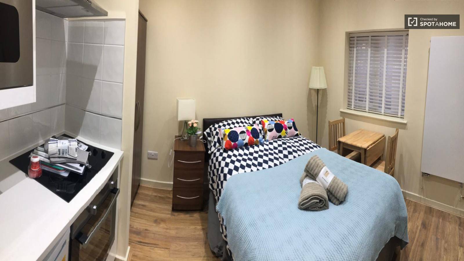 Studio for rent in Kilburn, London (ref 982757) Spotahome