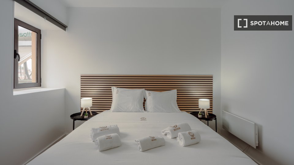 Apartment Porto, 4 beds, 160m² — photo 13