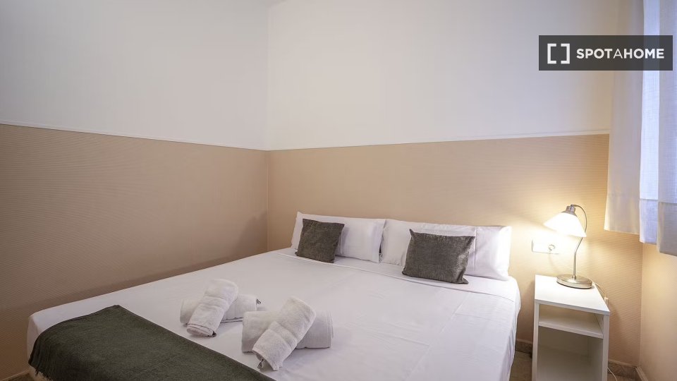 Double room Barcelona, 4 beds — photo 2