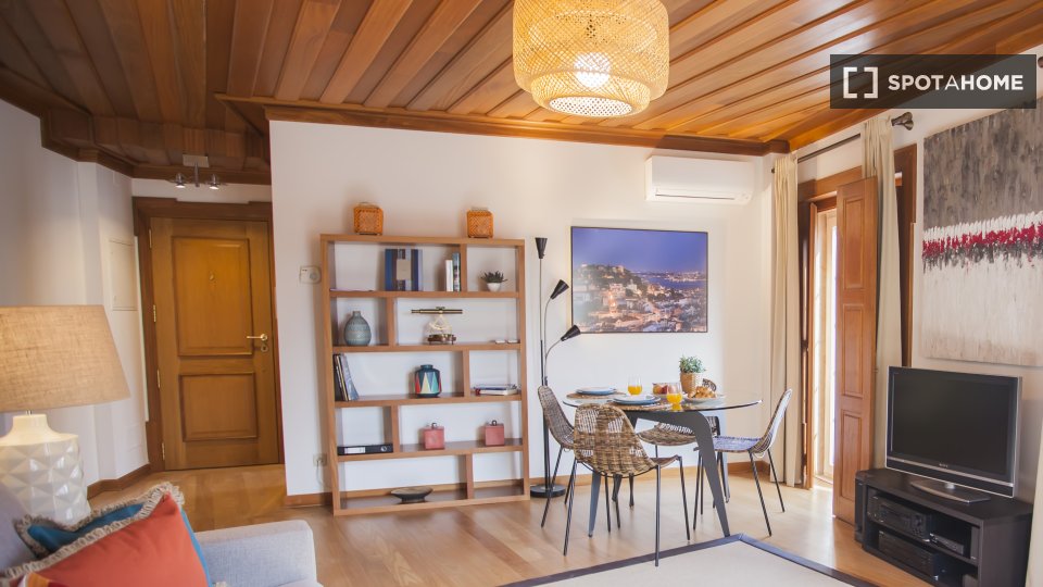 Apartment mono Lisbon, 65m² — photo 10