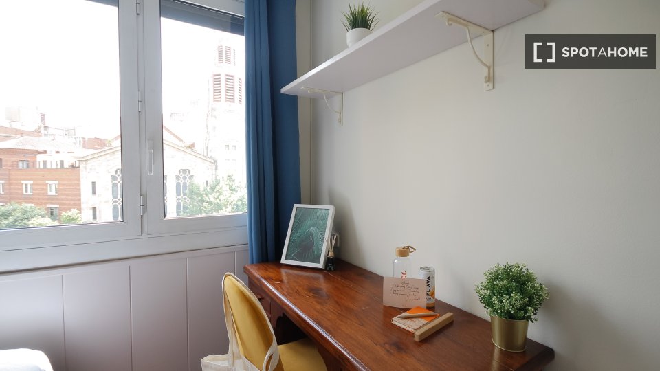 Shared apartment room for rent in Barcelona - in Barcelona