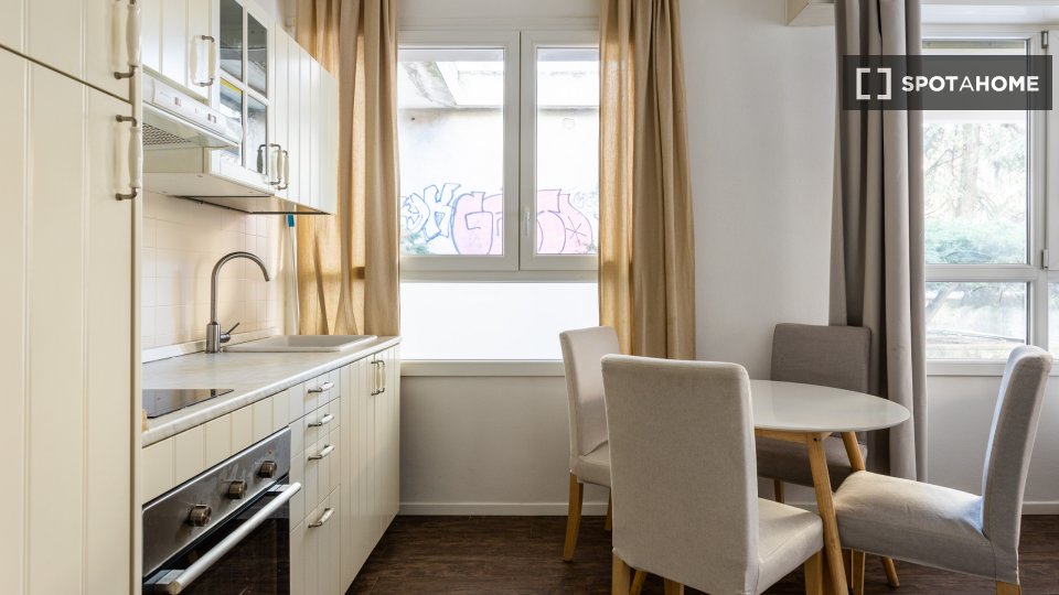 Apartment Bologna, 1 bed — photo 4