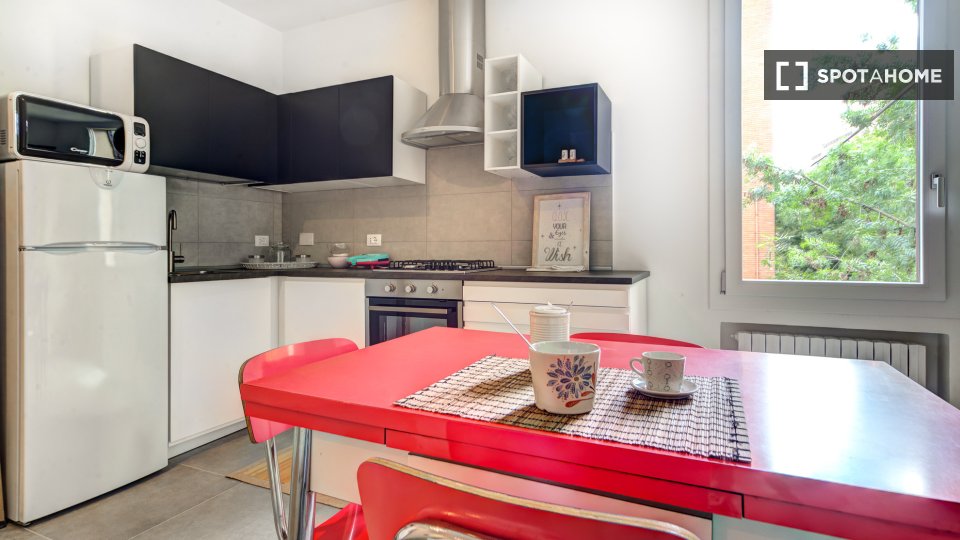 Apartment Bologna, 1 bed — photo 2