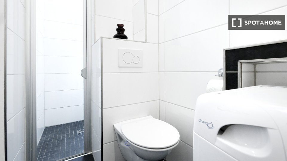 Apartment Berlin, 2 beds, 72m² — photo 10
