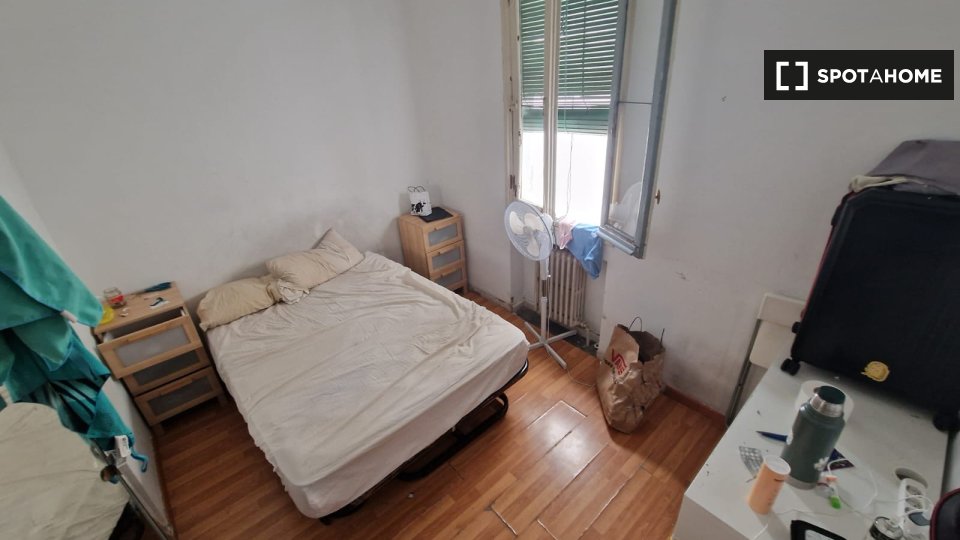 Chambre double Madrid, 7 chambres — photo 12