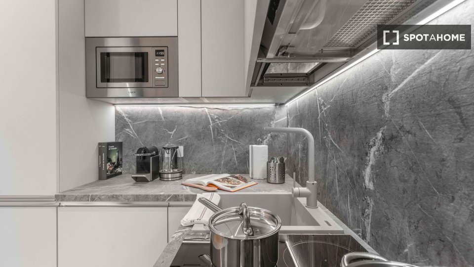 Appartamento Milano, 2 camere, 80m² — foto 14