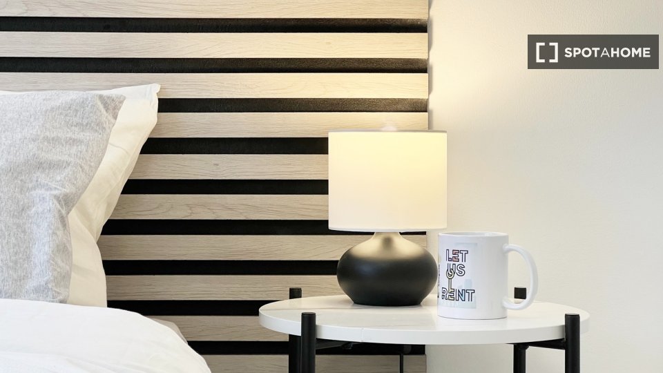 Double room Madrid, 5 beds — photo 10