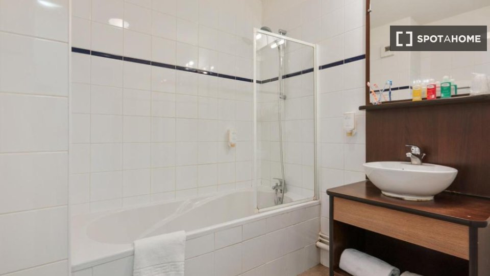 Apartment Montpellier, 1 bed — photo 2