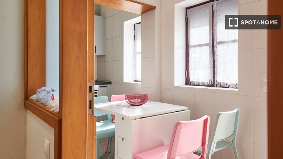 Apartment Porto, 2 beds, 80m² — photo 8