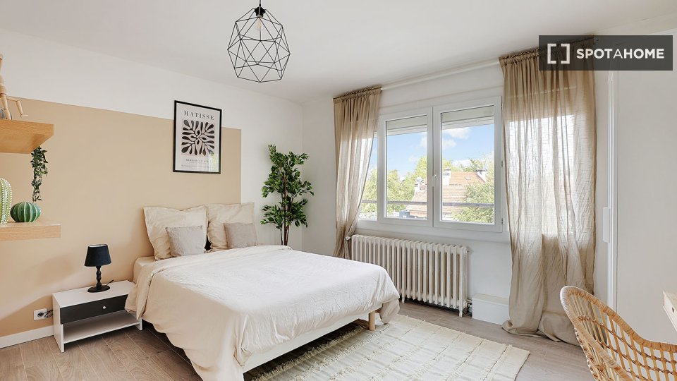 Double room Paris, 2 beds — photo 5