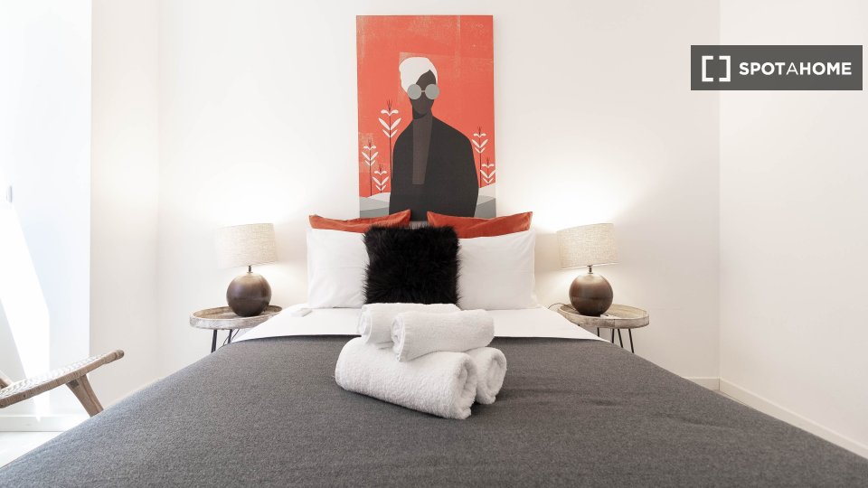 Apartment Lisbon, 2 beds — photo 25