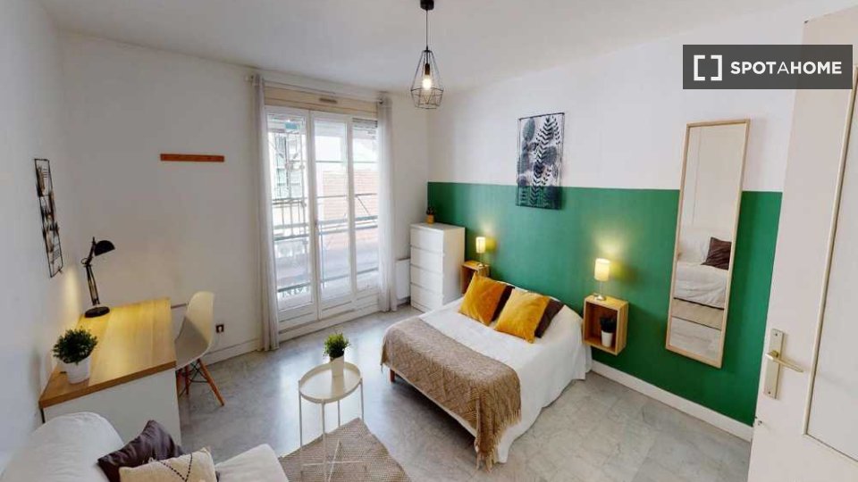 Double room Lyon, 4 beds, 100m² — photo 8