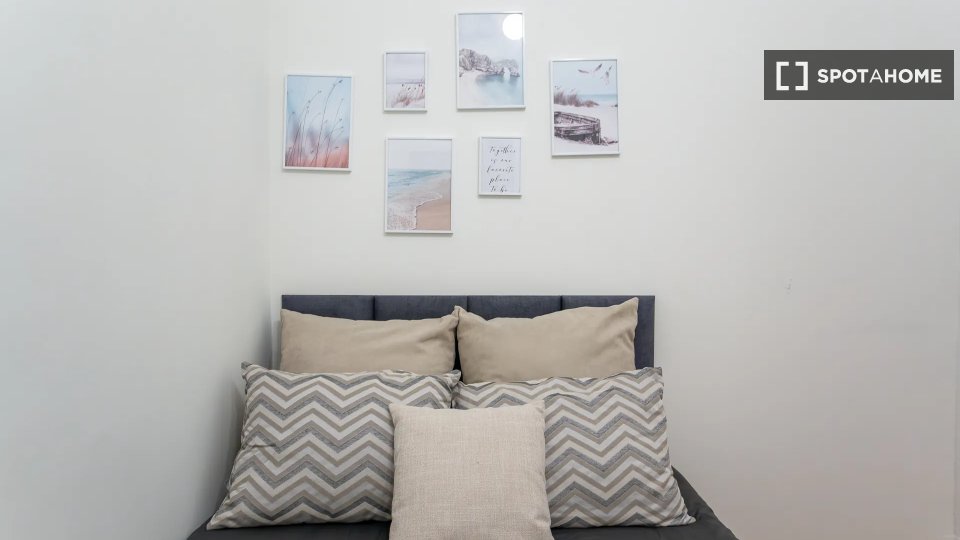 Double room Lisbon, 6 beds — photo 4