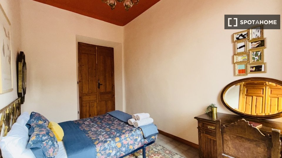 Double room Granada, 1 bed — photo 18