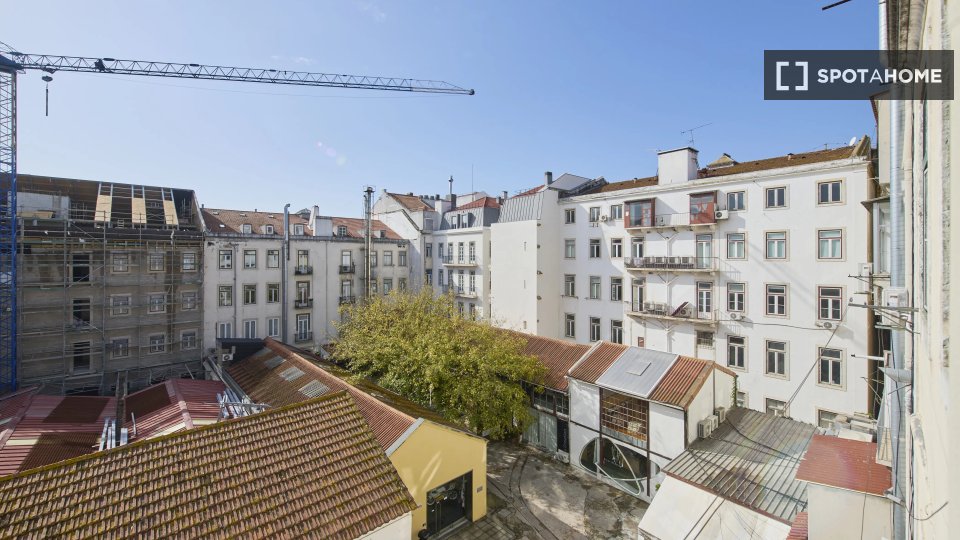 Double room Lisbon, 9 beds — photo 15