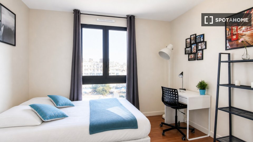 Chambre double Paris, 5 chambres — photo 20