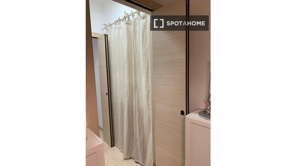 Apartment Milan, 1 bed — photo 3