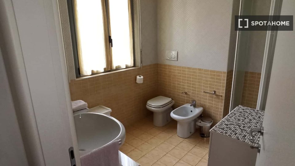 Apartment Milan, 1 bed, 65m² — photo 5