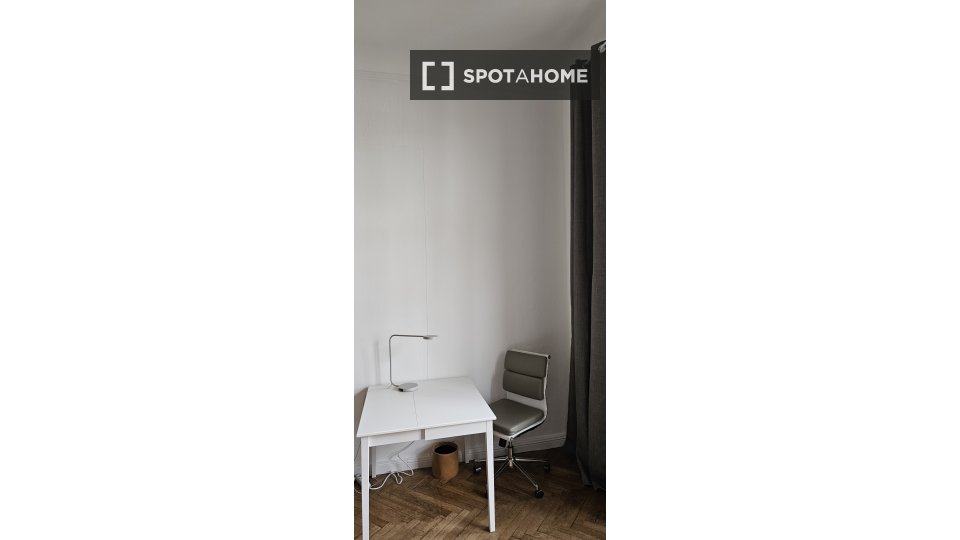 Double room Berlin, 4 beds, 130m² — photo 11