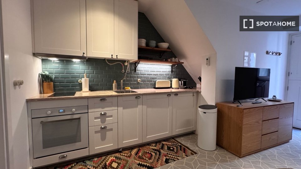 Apartment Lisbon, 1 bed, 42m² — photo 33