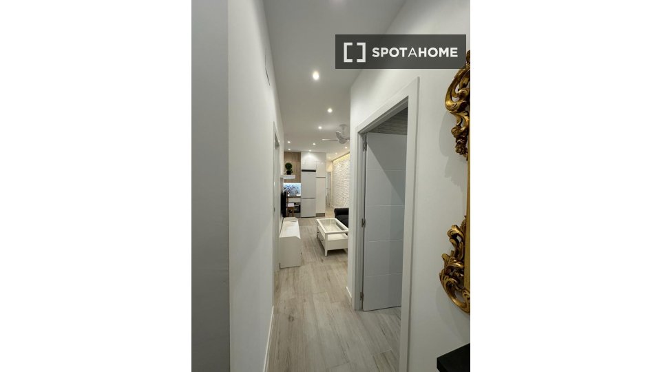 Apartment Madrid, 3 beds, 63m² — photo 7
