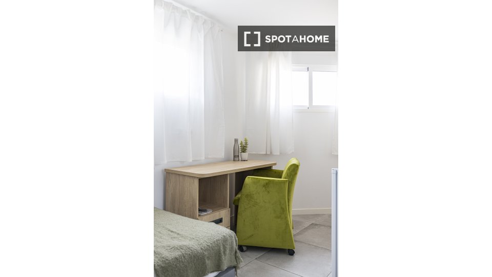 Double room Murcia, 9 beds — photo 17