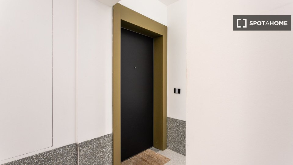 Apartment mono Milan, 45m² — photo 19
