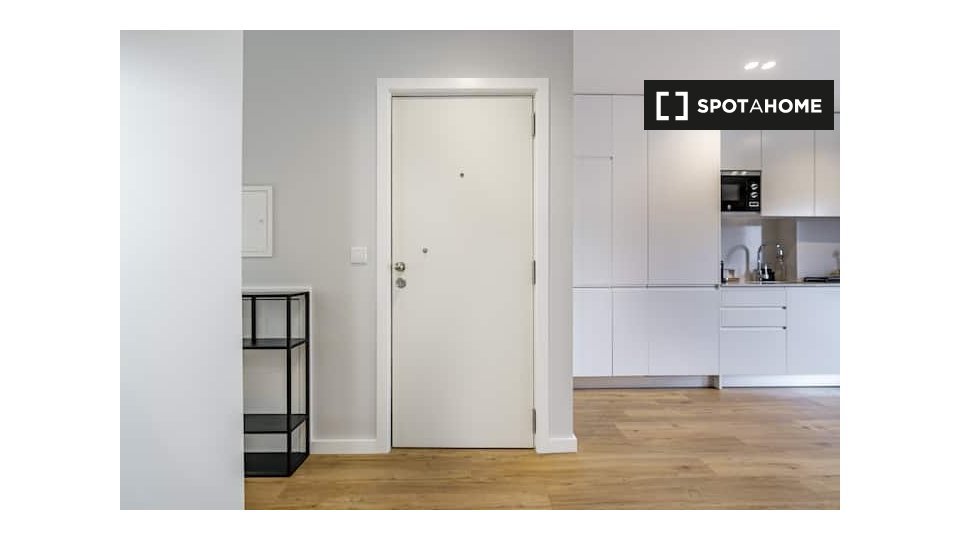 Apartment Porto, 2 beds, 70m² — photo 2