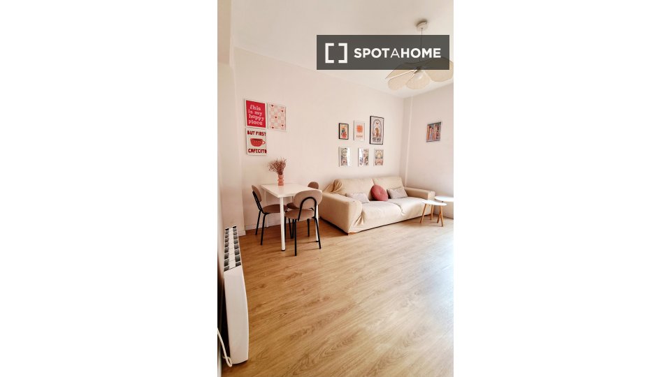 Apartment Valencia, 2 beds, 60m² — photo 12
