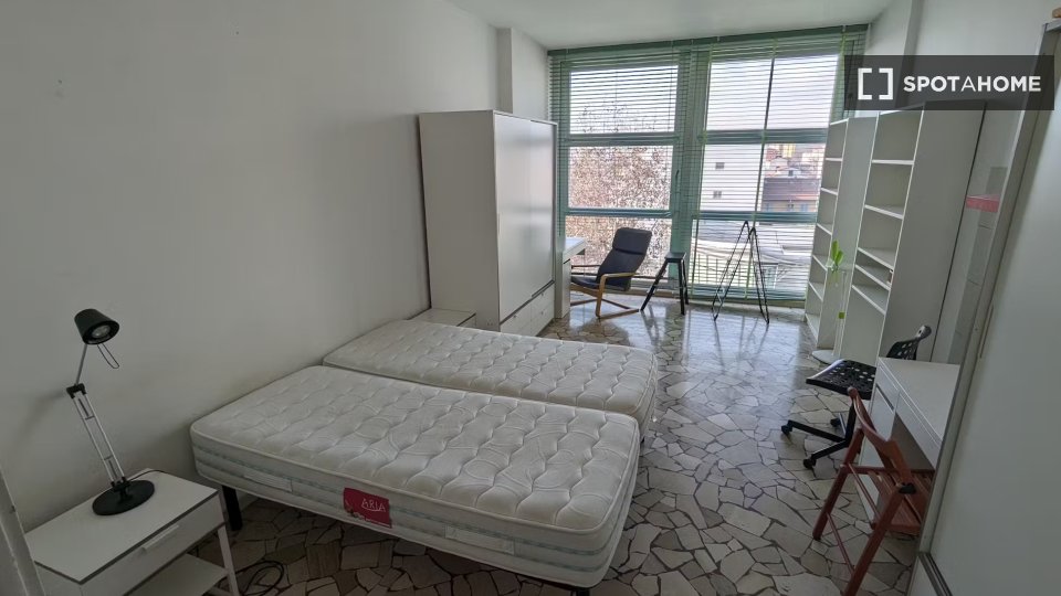 Double room Milan, 3 beds, 120m² — photo 19