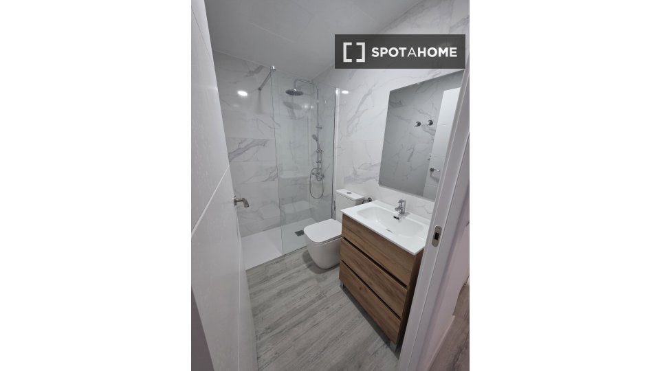Apartment mono Madrid, 35m² — photo 2
