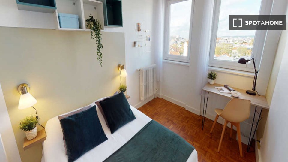 Double room Paris, 4 beds, 90m² — photo 2