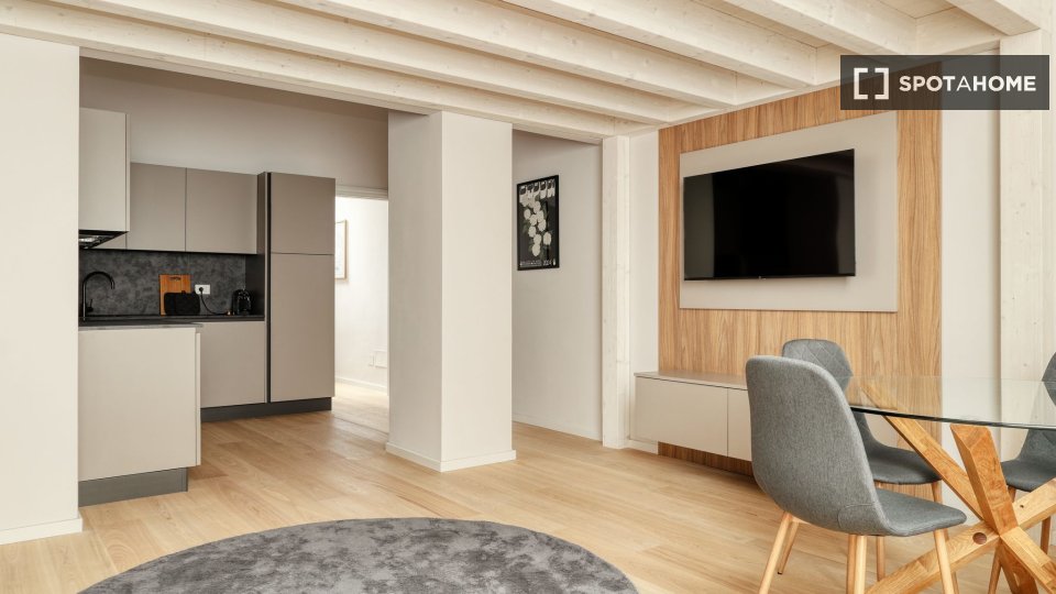 Apartment Milan, 1 bed, 60m² — photo 17
