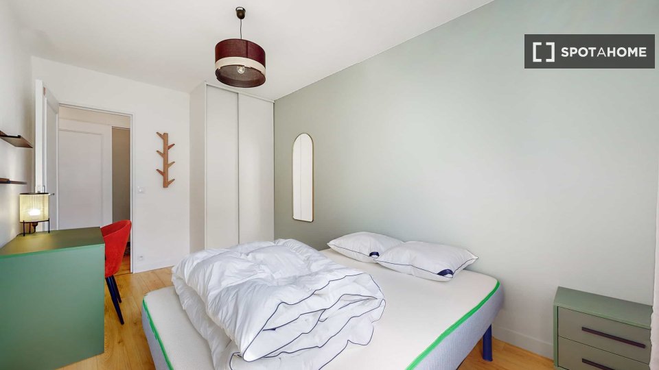 Double room Paris, 12 beds — photo 9
