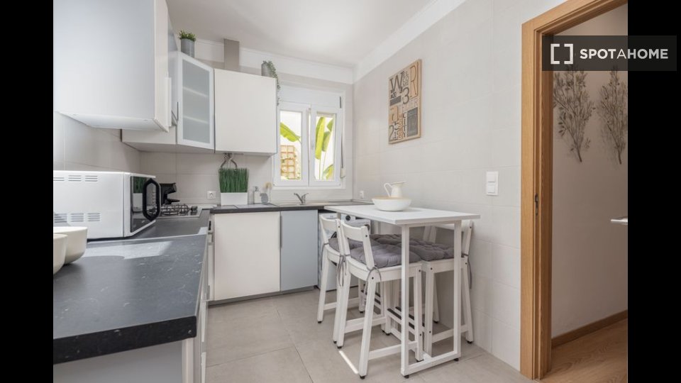 Apartment Lisbon, 2 beds — photo 19
