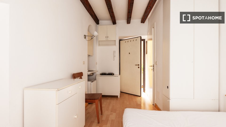 Apartment mono Milan — photo 10