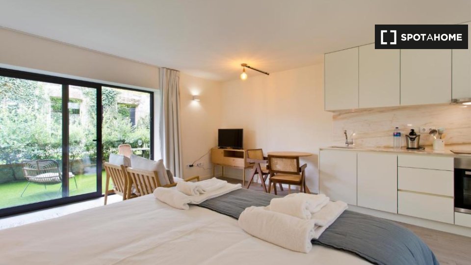 Apartment Porto, 1 bed — photo 12