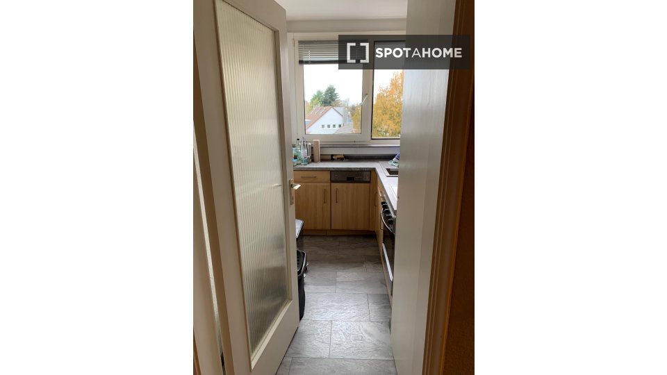 Apartment Cologne, 2 beds, 65m² — photo 1